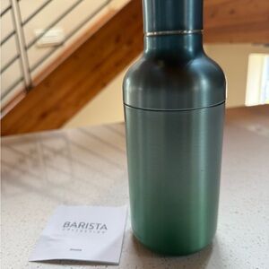 Nespresso stainless steel green/blue drink shaker